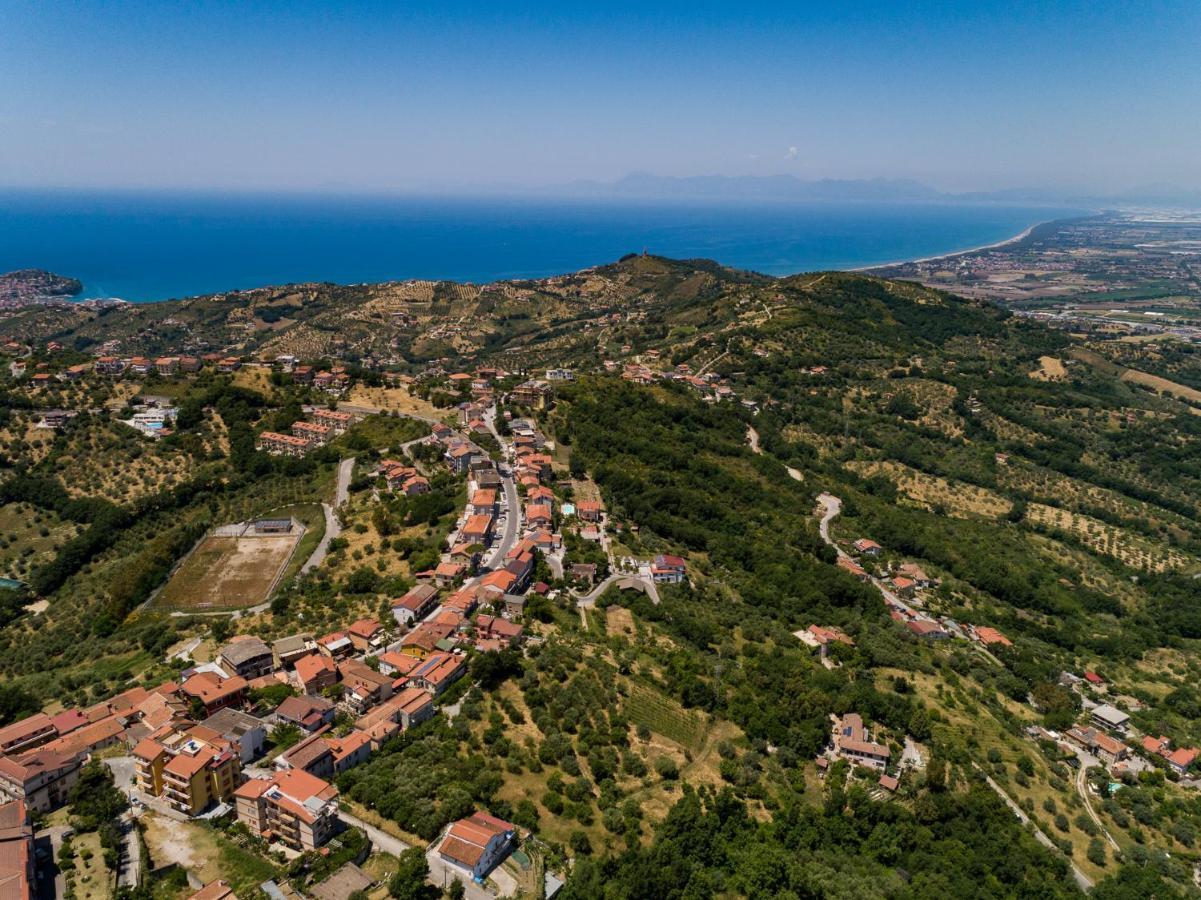 B&B Albachiara Casa Di Campagna Ogliastro Cilento Kültér fotó